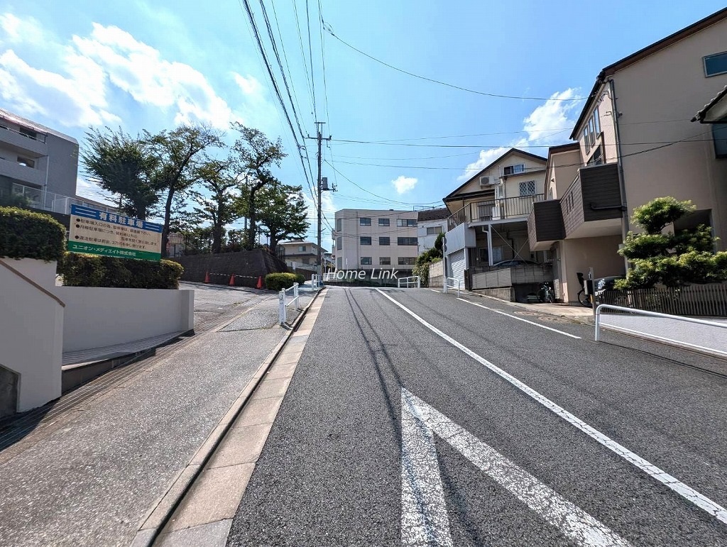 ワコー徳丸マンション　前面道路